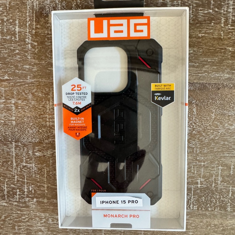 Urban Armor Gear Monarch Pro iPhone 15 Pro Case